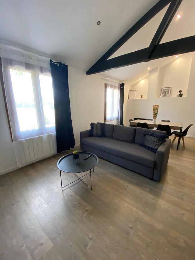 Logement Calme Et Confortable Au Coeur De Loupiac Loupiac  Exterior foto