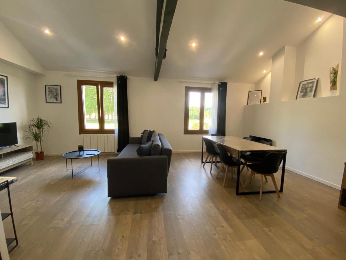 Logement Calme Et Confortable Au Coeur De Loupiac Loupiac  Exterior foto
